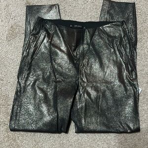 NWT Zara Basic Collection bronze foiled leggings/pants. Size M